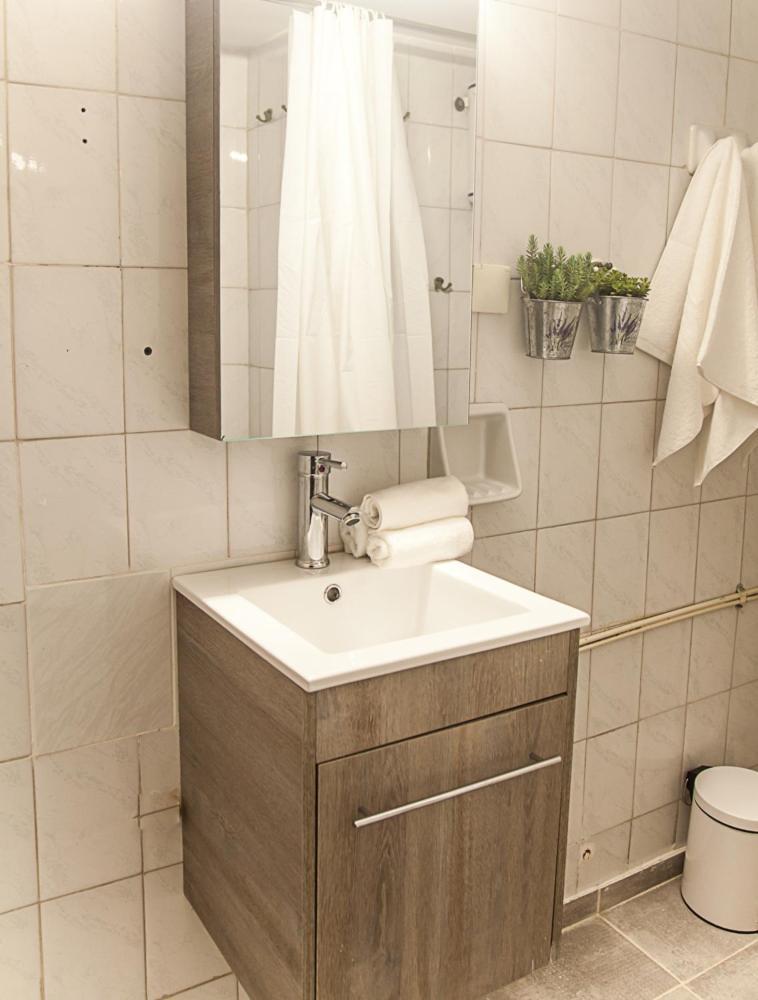 Fiλoξεnia In Gazi- Athens Center Apartment Ngoại thất bức ảnh
